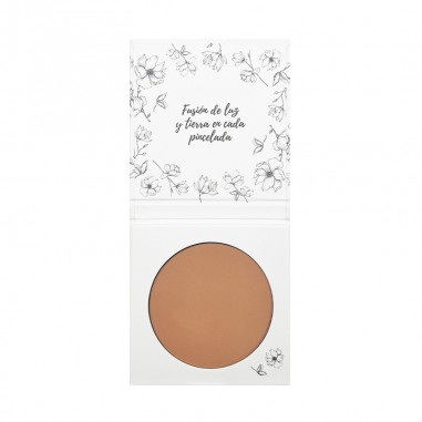 Maquillaje Compacto 02 Beige Alboraya de NaturaBIO Cosmetics: Ideal para piel media con acabado mate y natural.